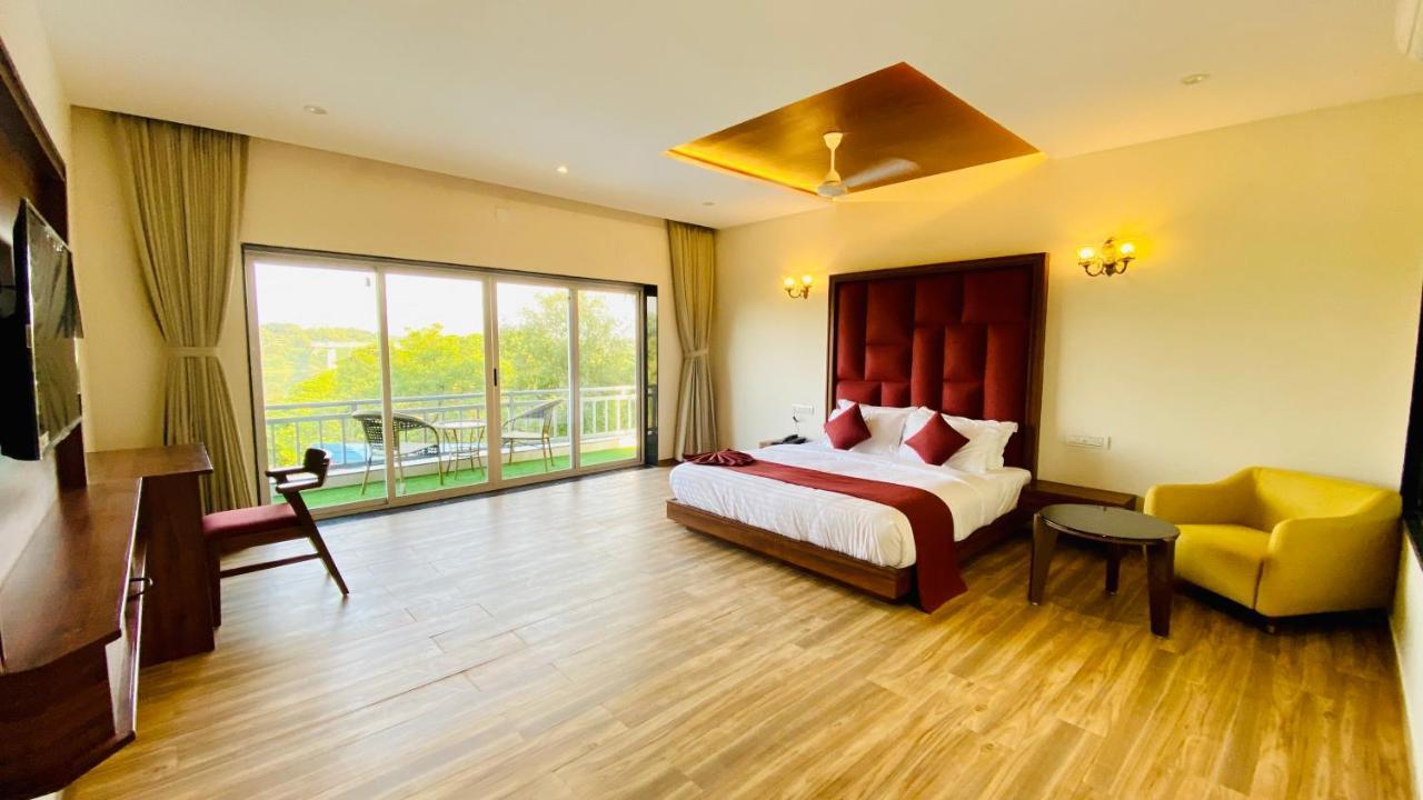 Krishna Riverside Resort Vāsad Exterior foto