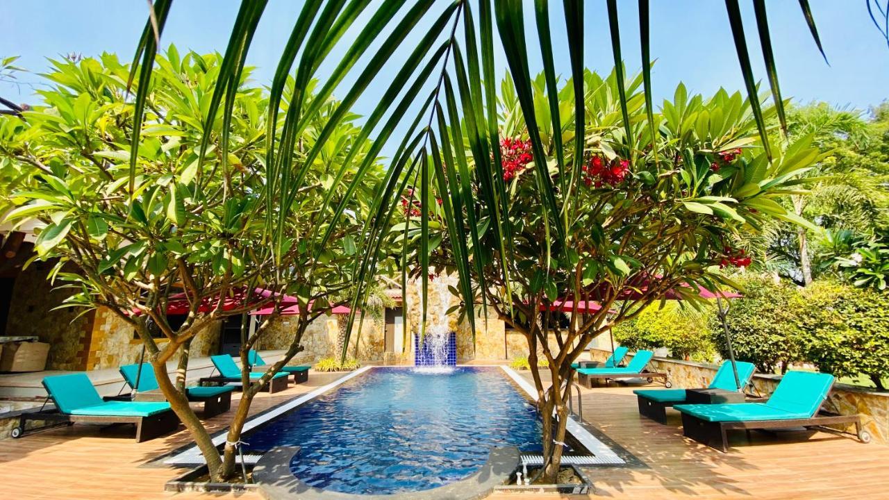 Krishna Riverside Resort Vāsad Exterior foto