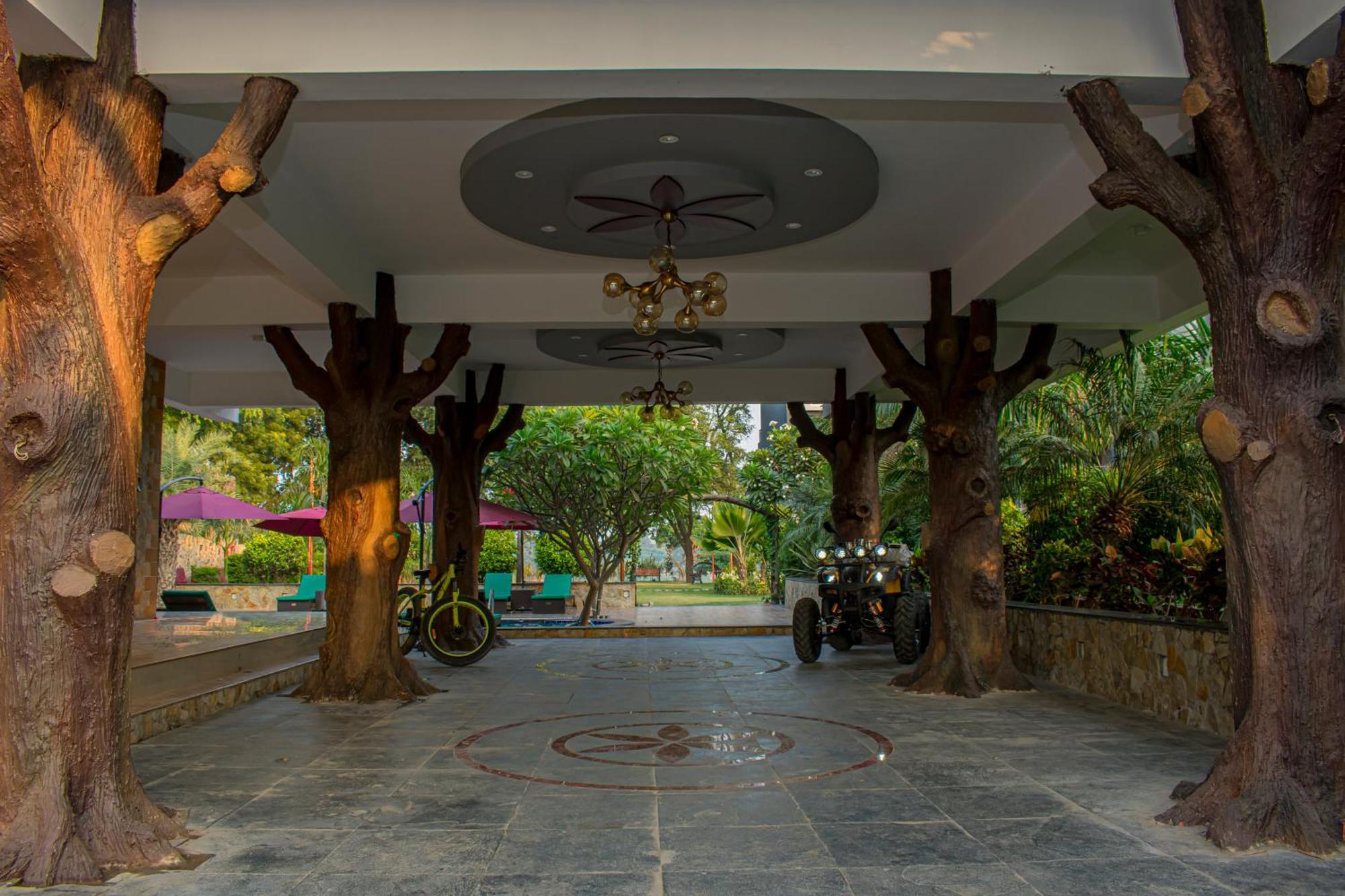 Krishna Riverside Resort Vāsad Exterior foto